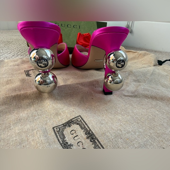 Gucci Shawana Satin Heel - Picture 6 of 12